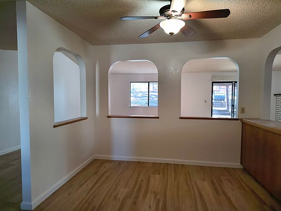 4th image of 1475 Godell St
