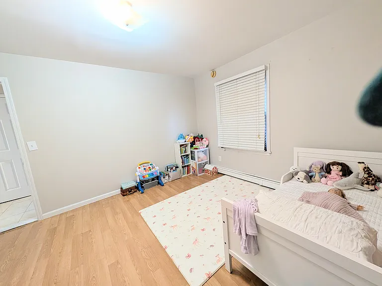 515 Broad Ave #2 — Photo 14