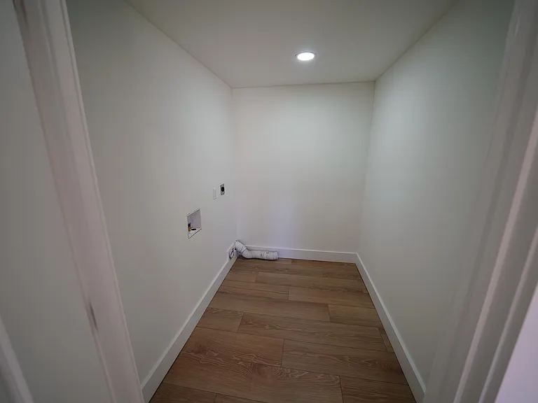 509 38th Ave N #D1 — Photo 7