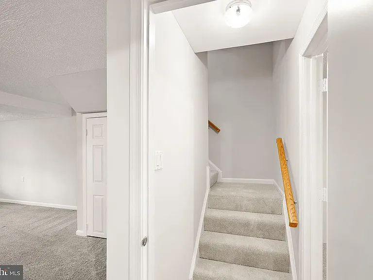 5113 Glen Meadow Ct — Photo 2