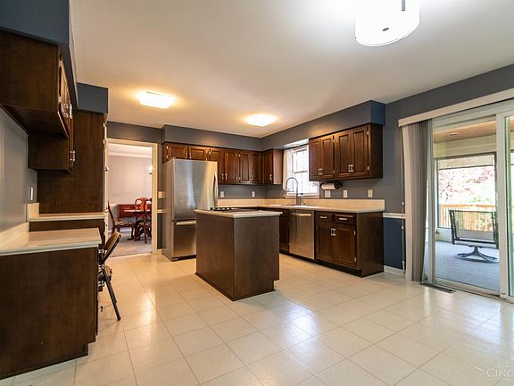 5th image of 8642 Pastoral Ln