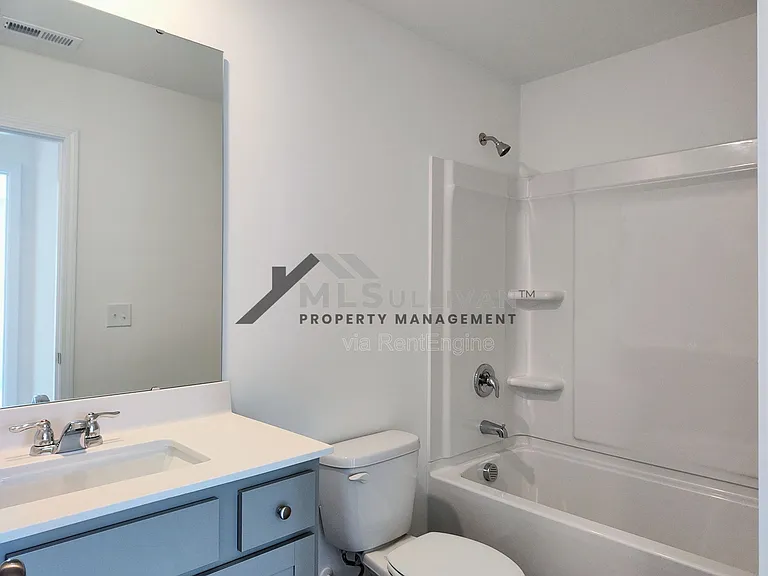 875 Pilot St — Photo 13
