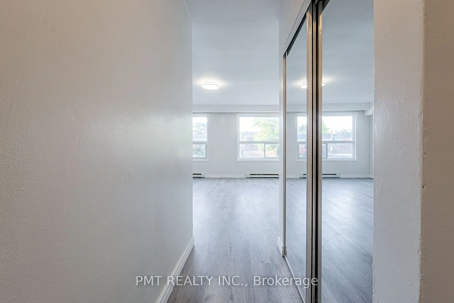 3 bed, $2,650 — Photo 3