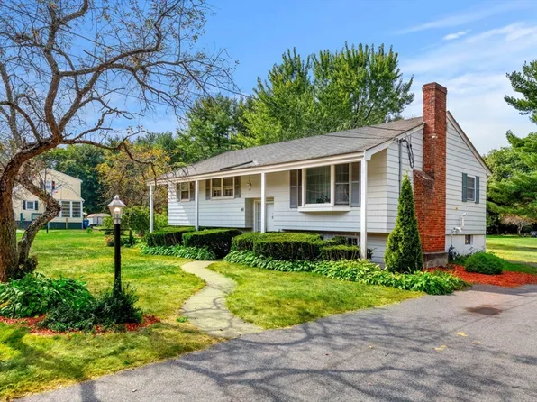 41 John St, Tewksbury, MA 01876