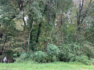 4310 Old Liberty Pl, Greensboro, NC 27406