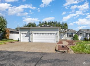 812 Maple Ln SW, Orting, WA 98360