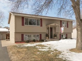 8341 Sumter Ave N, Brooklyn Park, MN 55445