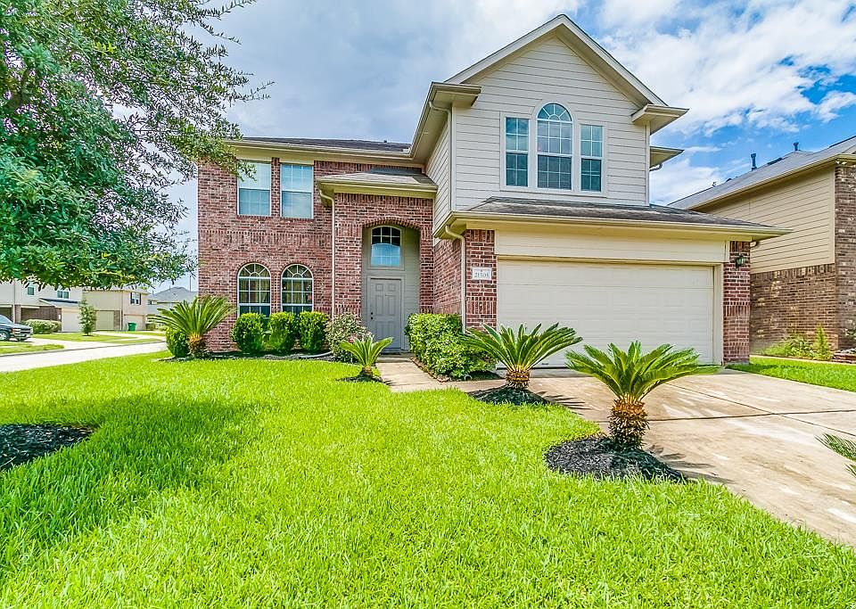 1st image of 21503 Skyla Cir