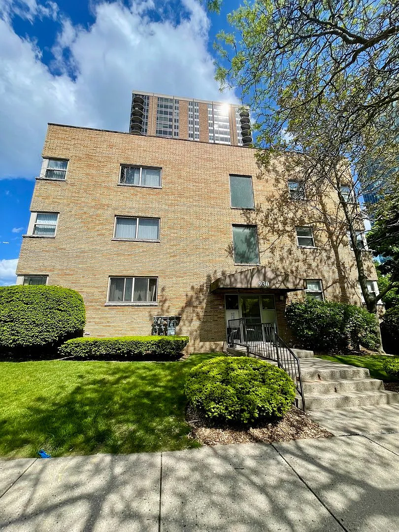 930 N Marshall St. — Photo 1