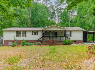 13753 Saint Thomas Dr, Stanfield, NC 28163