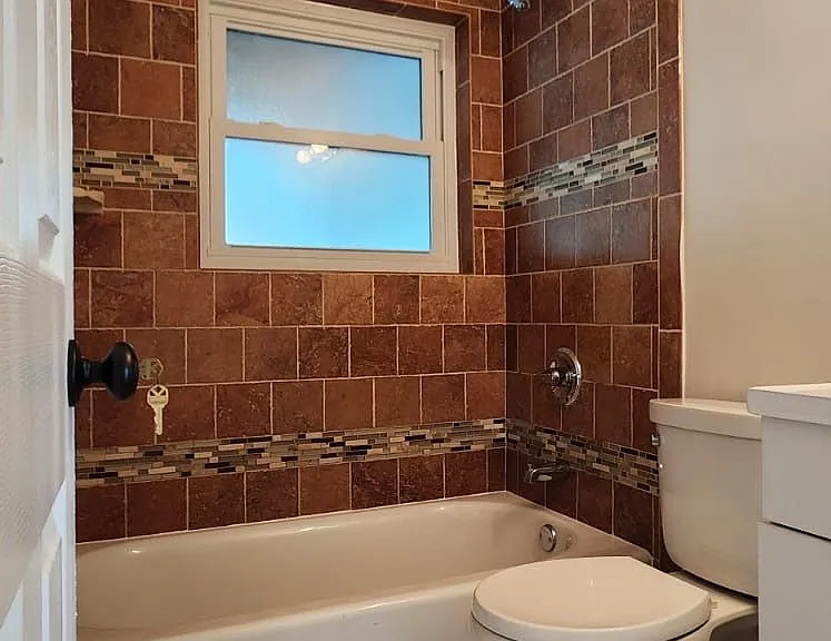 4590 Carson St NE — Photo 23