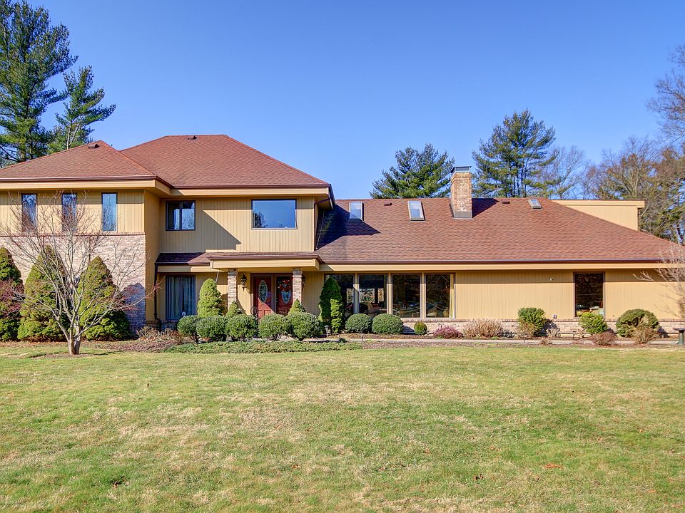 9 North Run- Front View 