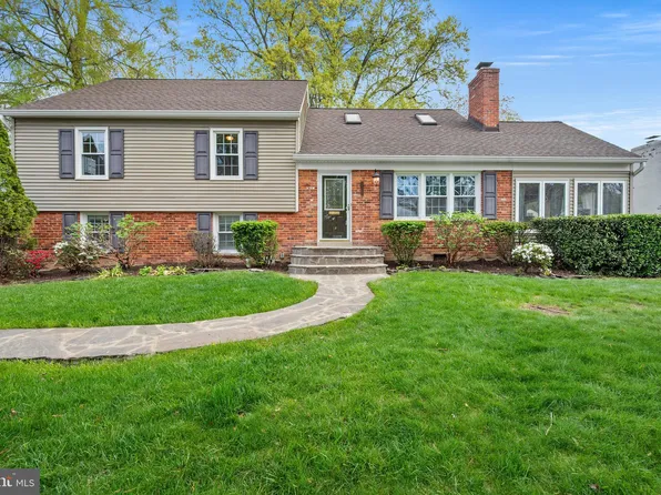 8503 Cyrus Pl, Alexandria, VA 22308