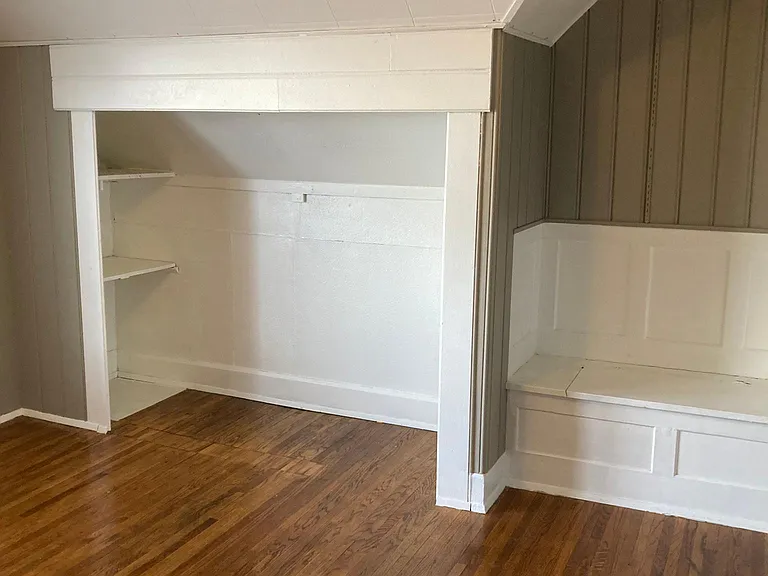 2318 Logan St — Photo 13
