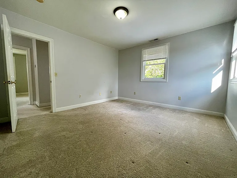 70 Grimes Rd — Photo 19