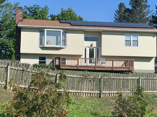 93 Lost Nation Rd, Essex Jct, VT 05452