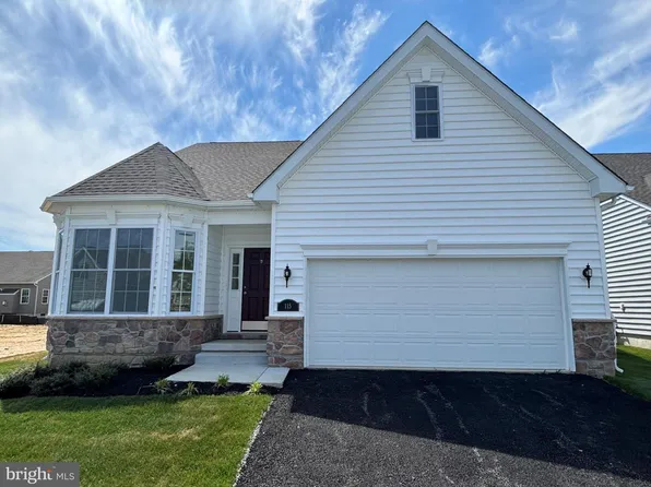 115 Hengst Farm Ln, Smyrna, DE 19977
