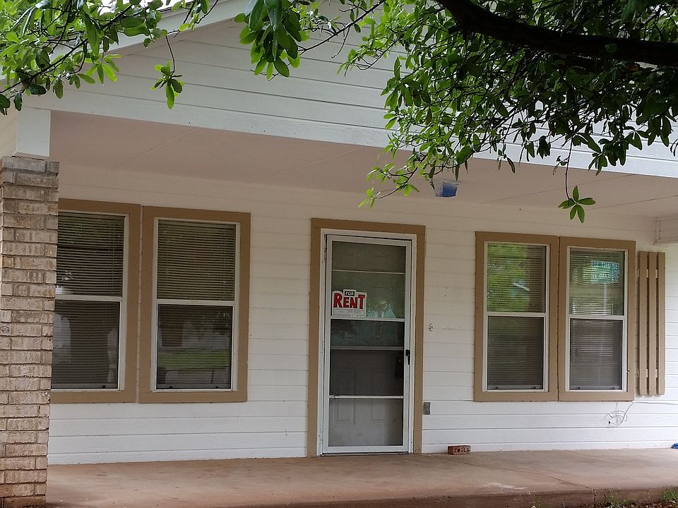 1st image of 521 SE 21st St