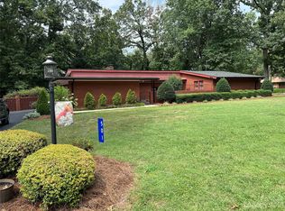 501 General Stonewall Jackson Dr, Stanley, NC 28164