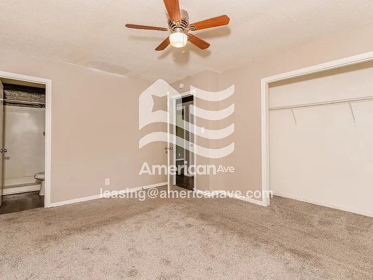 1694853_007_main_bedroom_8.jpg