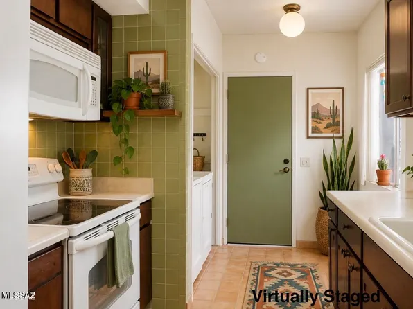 1176 S Alpine Cir, Green Valley, AZ 85614