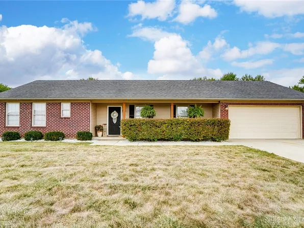 511 Patty Dr, Bradford, OH 45308