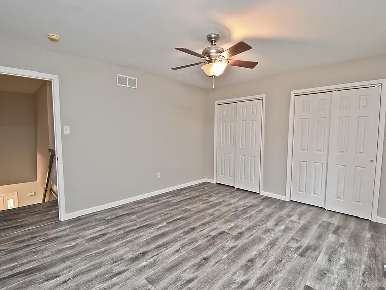 557 Marco Way — Photo 34