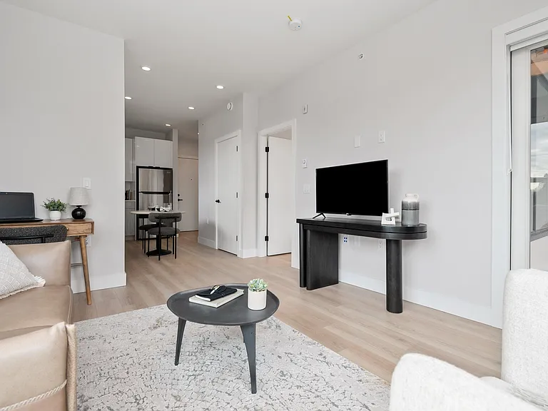 45754 Wellington Ave #207 — Photo 3