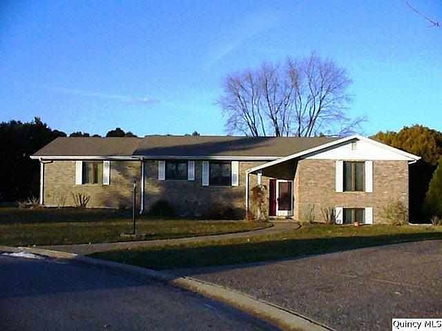 Home for Sale in Quincy, IL $214,900