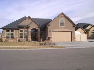 752 W Heather Woods Dr, Nampa, ID 83686