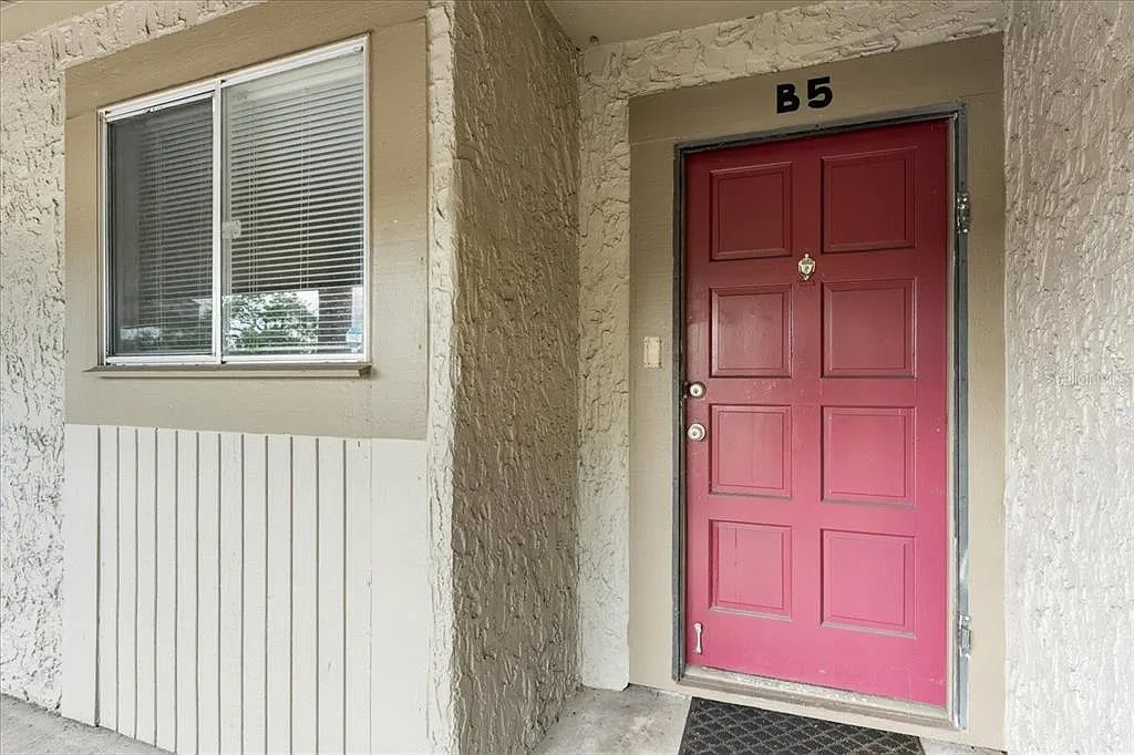 2 bed, 2.0 bath, 1068 sqft, $1,600 — Photo 3