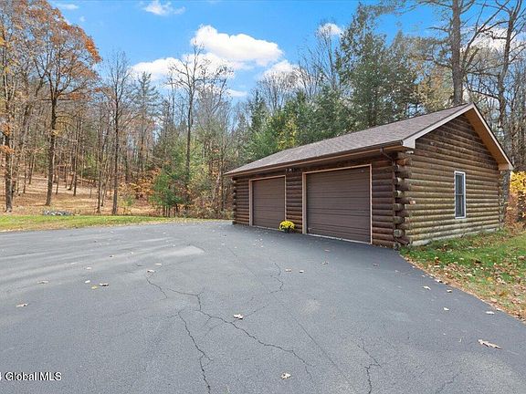 5th image of 784 Nassau Averill Park Road