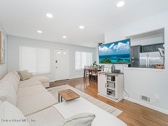 4th image of 1032 Rathbun Ave #B