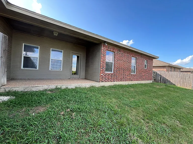 3040 Beauford St — Photo 23