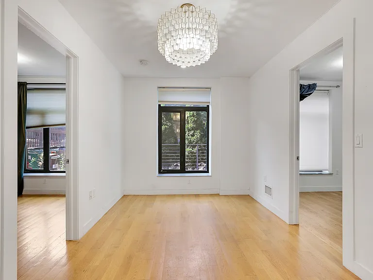 730 Lafayette Ave #1L — Photo 6