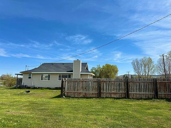 4th image of 218 W Reservation Rd