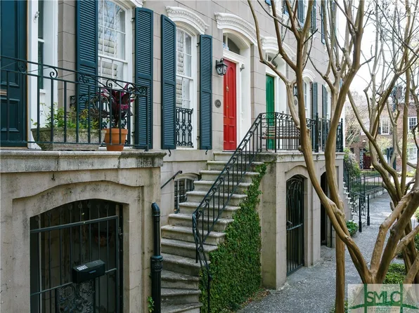 407 E Charlton Street, Savannah, GA 31401