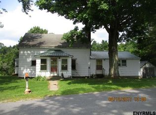 221 W Lykers Rd, Canajoharie, NY 13317