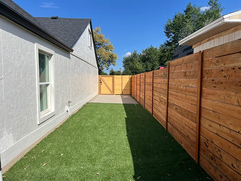 2363 S Decatur St #B — Photo 27
