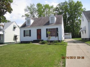 21504 Franklin Rd, Maple Heights, OH 44137