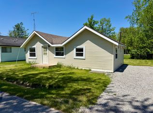 123 Sandpiper Ave, Houghton Lake, MI 48629