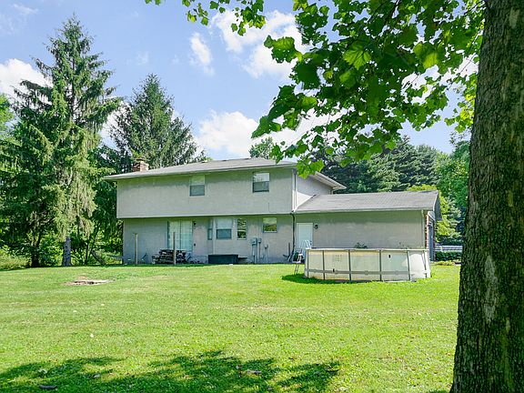 3rd image of 7675 Schleppi Rd