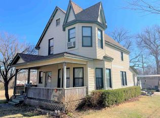 200 N 2nd St, Fairfax, OK 74637