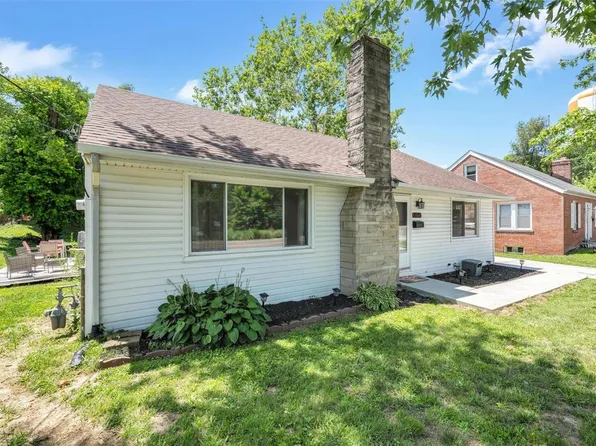 1075 N Florissant Rd, Saint Louis, MO 63135