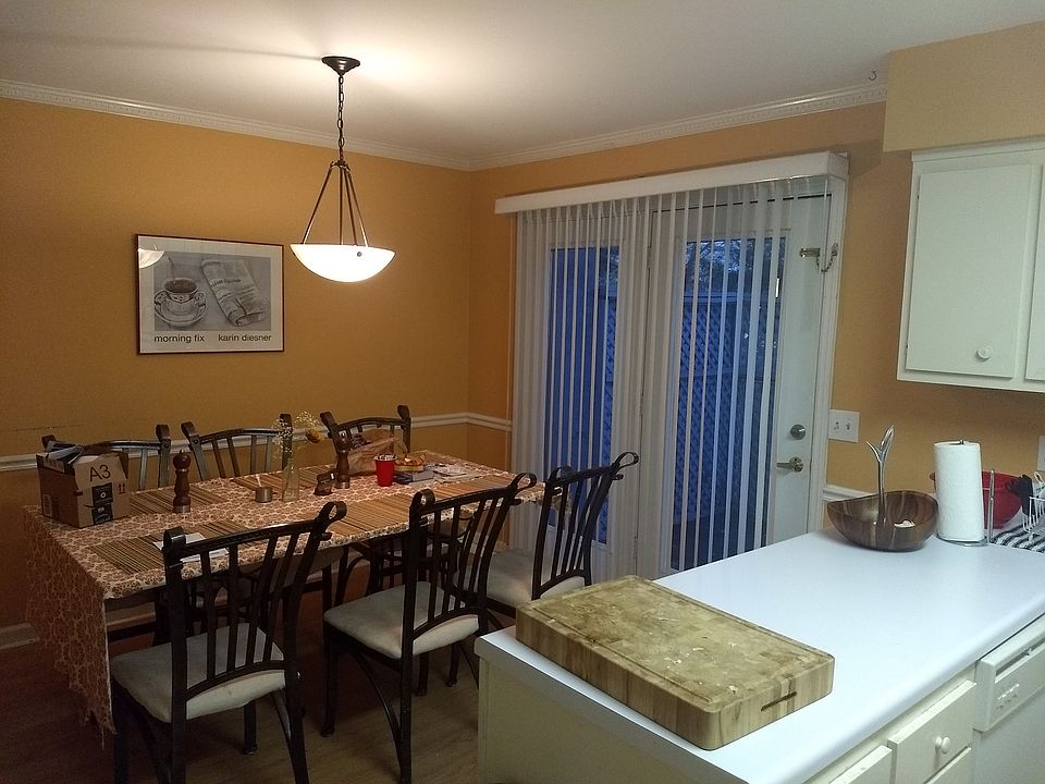 1st image of 2645 Blakemore Ave