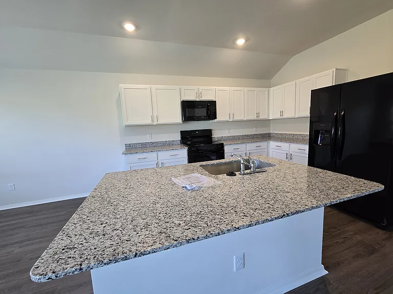 1406 E Piedmont Ct — Photo 12