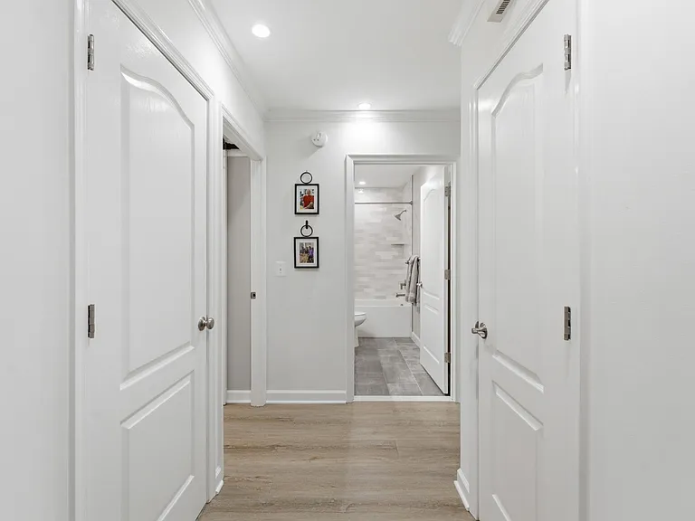 6932 Fairfax Dr #100 — Photo 32