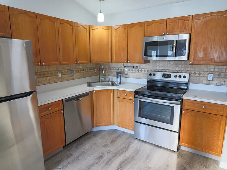 94 Chinkapin Dr #12 — Photo 2