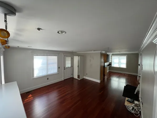 190 Sydney St #A, Dorchester, MA 02125