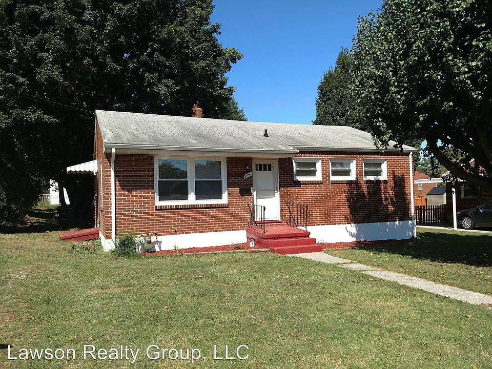 1st image of 3104 Oaklawn Ave NW
